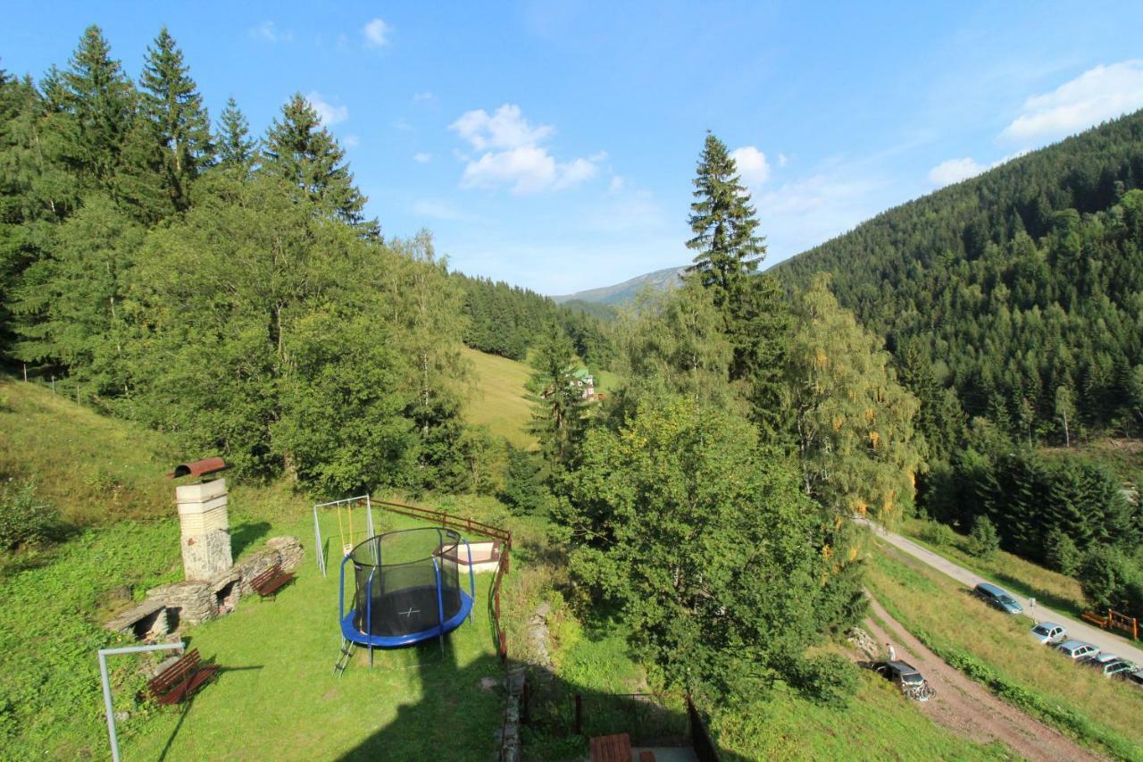Penzion Skibikepec Pec pod Snezkou Luaran gambar